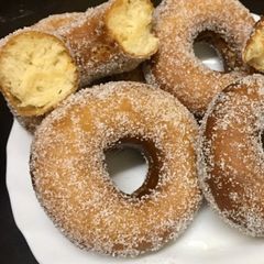 Yeast doughnuts A picture of Yeast doughnuts.