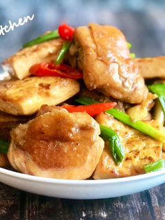 蔥燒豆腐雞腿排 / 家常菜 的食譜成品照片