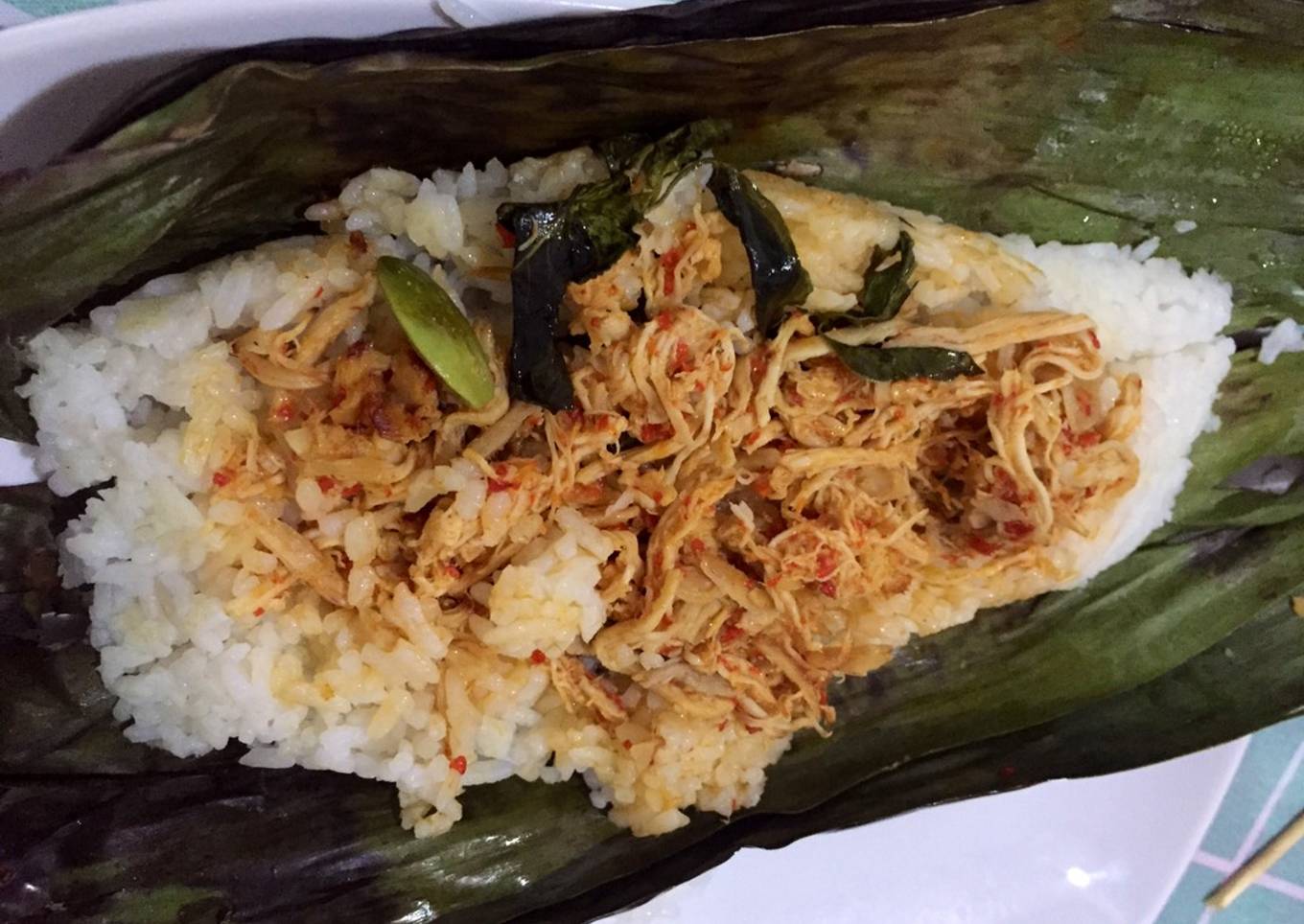 Nasi Bakar Ayam suwir kemangi plus Petai