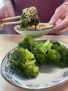 青花菜 花椰菜|過熱水蒸氣烤箱微波爐 的食譜成品照片