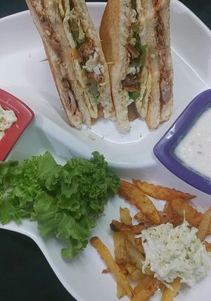 A picture of Malaiboti sandwich.