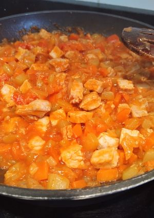 Una foto de Pisto de verduras con cerdo