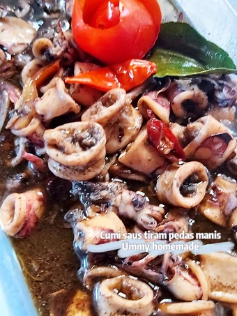 Langkah Gampang Membikin Resep Cumi saus tiram pedas manis yang Enak Banget Anti Ribet, Menggugah Selera