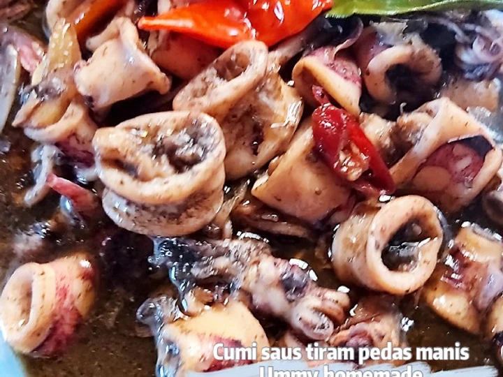 Cara Gampang Menyiapkan Resep Cumi saus tiram pedas manis yang Enak Banget Anti Ribet, Uenak Banget
