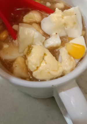 A picture of Knorr Hot and sour soup with egg.