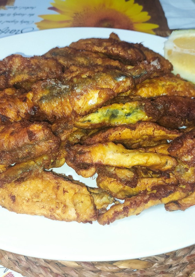 Una foto de Boquerones rebozados al limón