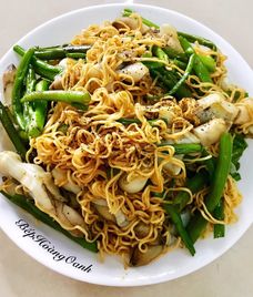 mì ốc móng tay