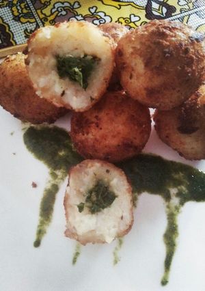 A picture of Chutney Bomb.