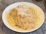 Una foto de spaghetti carbonara