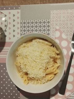 Mézes, tejszínes penne tészta recept fotója
