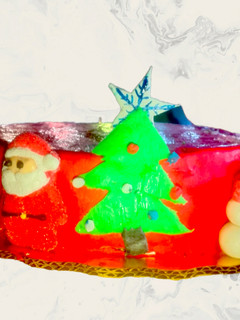 Una foto de Pastel de fondant con decoración de Navidad