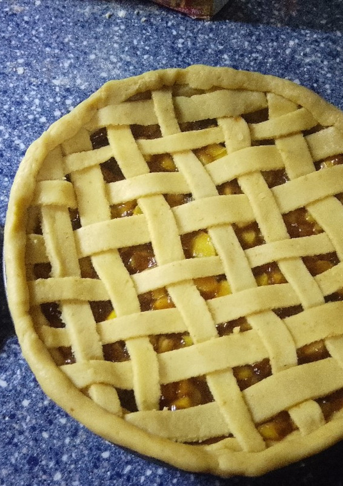 Una foto de Tarta de manzana 🍏🍏🍏