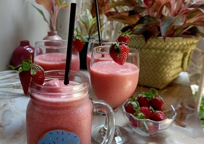 Recipe: Yummy Fresh Strawberry Juice