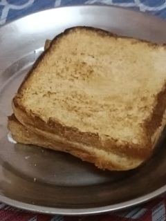 आलू के सैंडविच(aloo ke sandwich recipe in hindi) रेसिपी मुख्य फोटो
