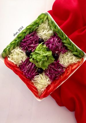 عکسی از دستور تزیین سالاد