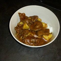 A picture of Gizzards stew.