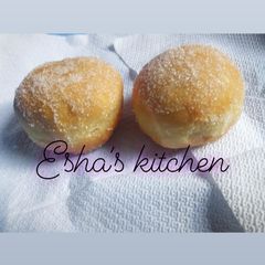 A picture of Filled doughnuts.