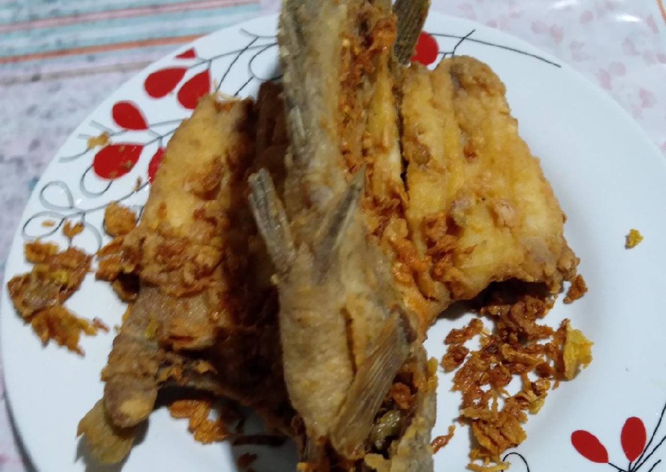 Gurame terbang (goreng tepung)