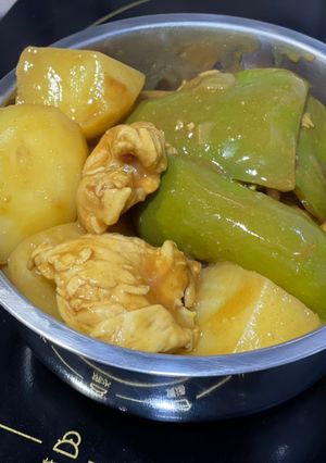 咖喱薯仔雞柳 的食譜成品照片