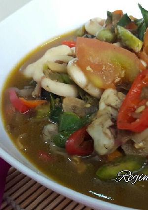 Foto resep Oseng Cumi Pedas Saos Tiram