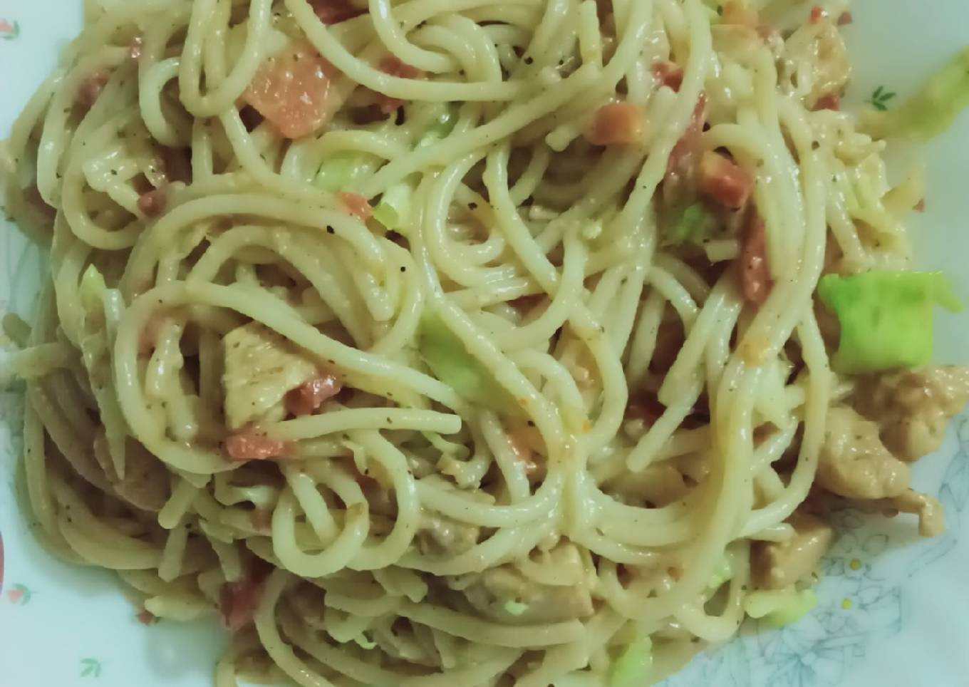 Creamy chicken chow mein