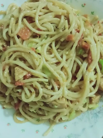 Easy Steps to Make Creamy chicken chow mein the Perfect So Delicious