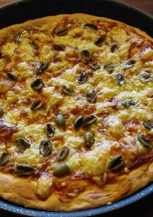 Foto resep Pizza Oven (Tanpa telur, hasilnya lembut dan mantab ☺)