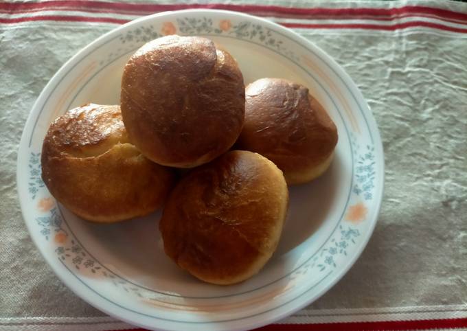 Cream Bun (Kerala Bakery Style)