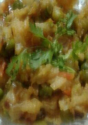A picture of Shalgam matar ki sabji.