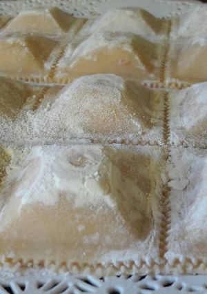 Una foto de Raviolones de Jamón y Queso