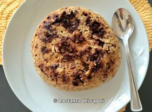 Foto di Mug cake inversa al cioccolato e mandorle 🍵🍫