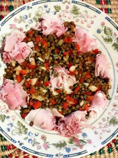 Una foto de Ensalada de lentejas fritas