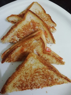 A picture of Bread Toast.