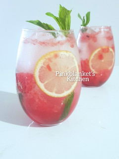 A picture of Minty Watermelon Lemonade.
