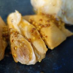 A picture of Honey mustard chicken with soy sauce.