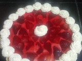 Tarta de frutilla con crema de leche
