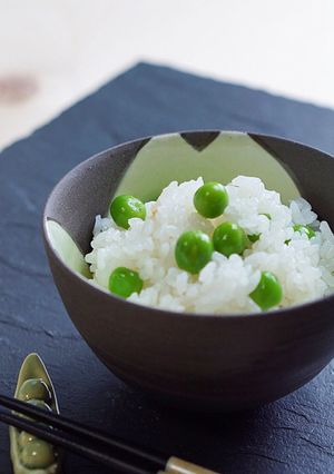 A picture of Fluffy Pea Rice (Green Pea Rice).