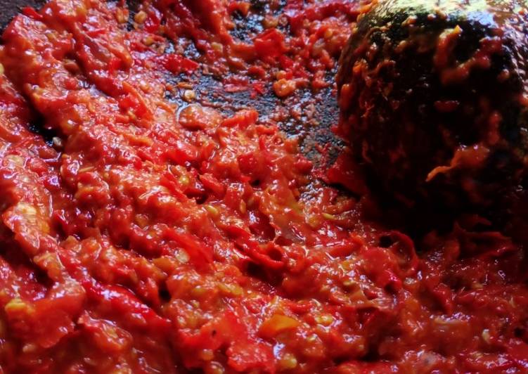 Langkah Mudah untuk Menyiapkan Sambel merah yang Sempurna