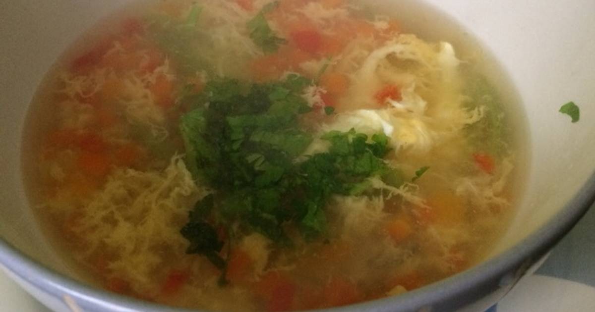 Consomé de pollo y verduras 🍵 Receta de Marisol Melgarejo Cookpad