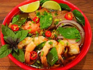 Mike's "What The Fuh?" Phở