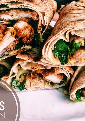 A picture of Meemi’s chicken wrap.