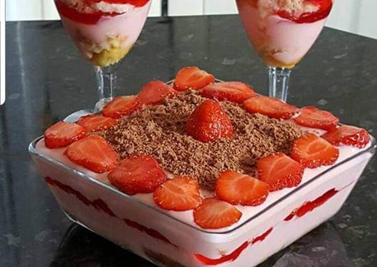 Recipe of Ultimate Strawberry Delight #CookPadFruits #ramadankitayari