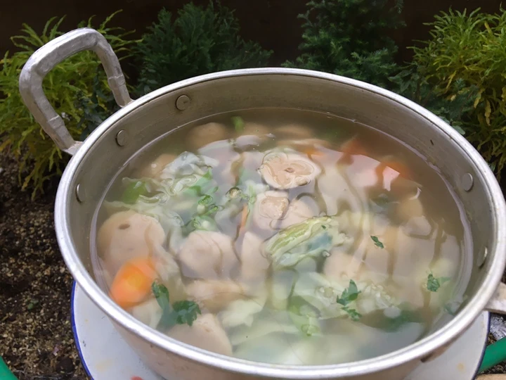 Cara Mudah Menyiapkan Resep Sop sayur pentol yang Bikin Ngiler Anti Ribet, Bikin Ngiler