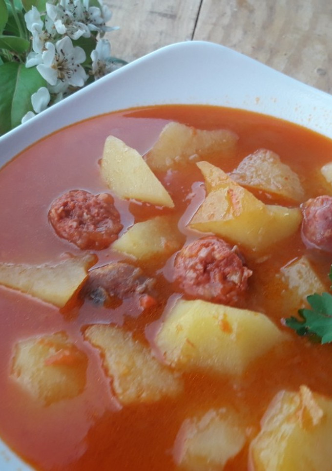 Una foto de Patatas a la riojana