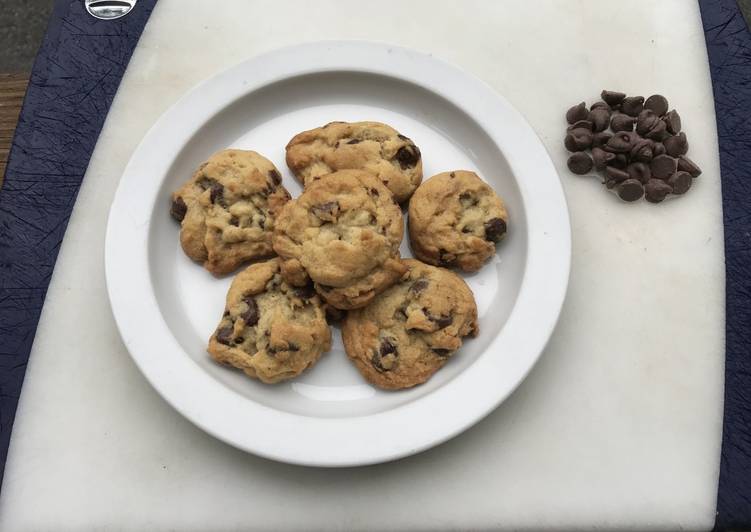 Steps to  Cooking The Chocolate Chip Cookie FUSF Tasty