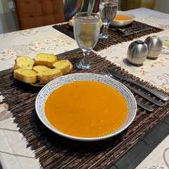 A picture of Sup Fresh Tomat.