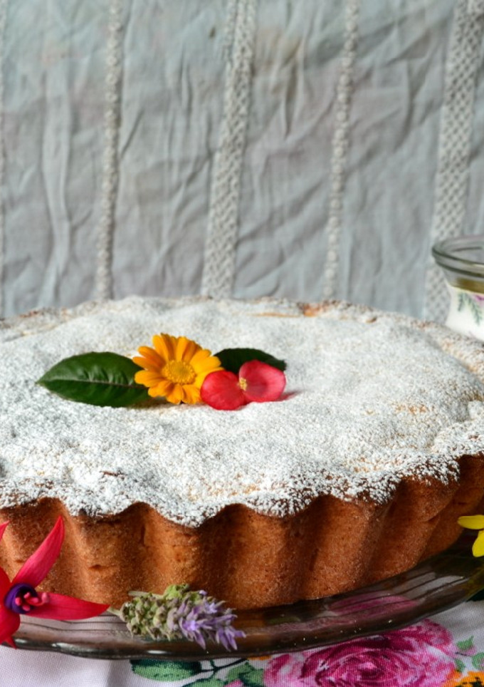 Una foto de Tarta de ricota y dulce de leche💕