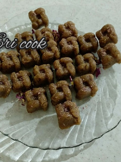 عکسی از دستور حلوا گل محمدی🌸