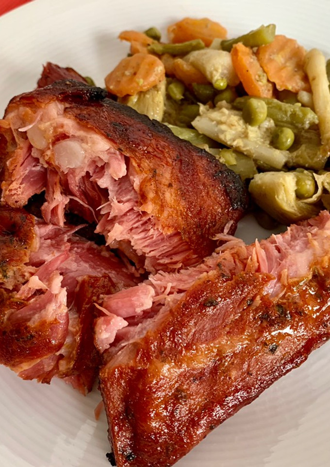 Una foto de Costillas de cerdo melosas al horno