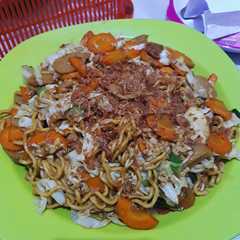 รูปของ Mie Goreng Burung Dara